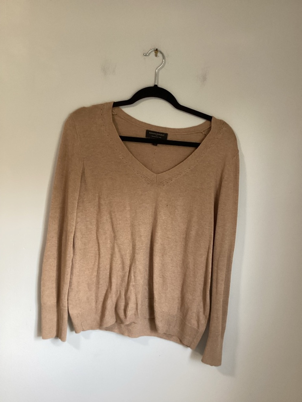 Banana Republic Camel V-Neck Women's Sweater